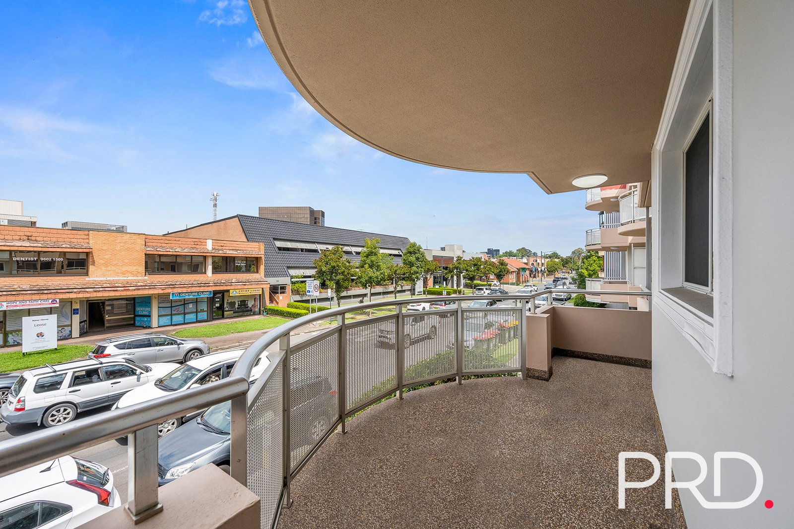 63-65 Bathurst Street LIVERPOOL 11