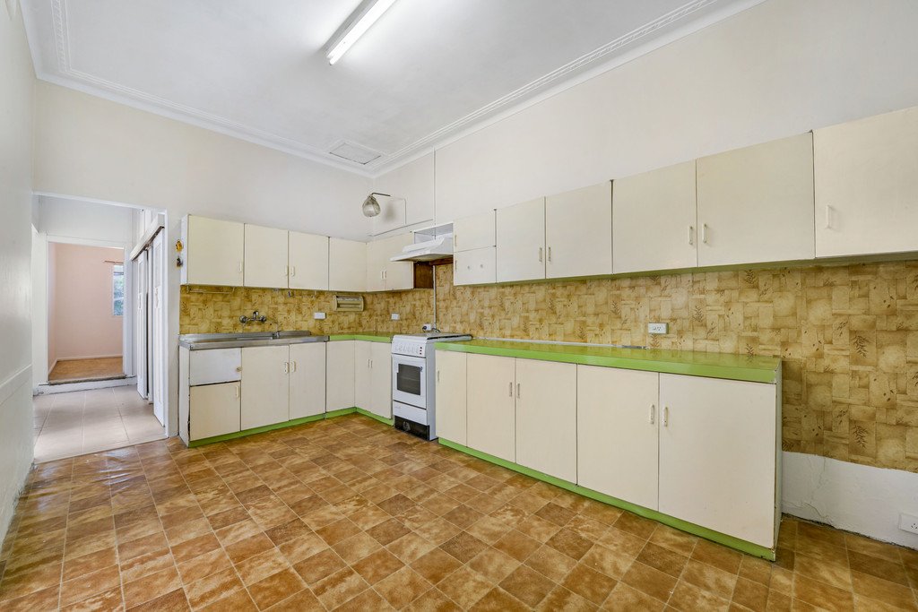 63 Abercorn Street BEXLEY 2