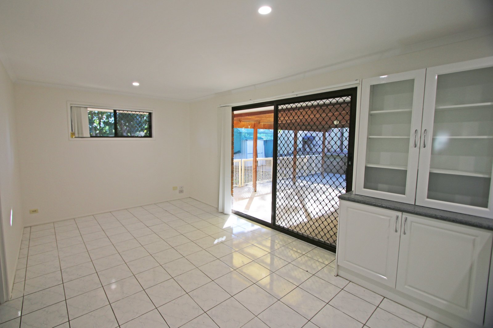 63 Alexander Drive HIGHLAND PARK 10