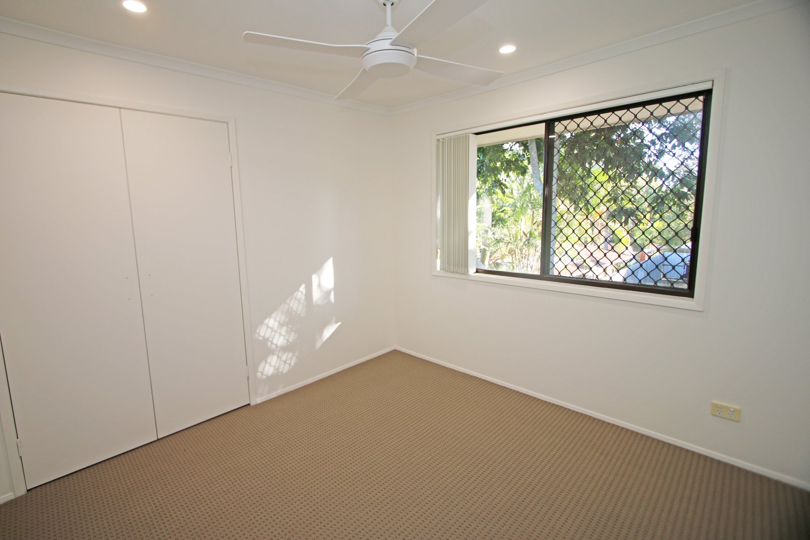 63 Alexander Drive HIGHLAND PARK 12