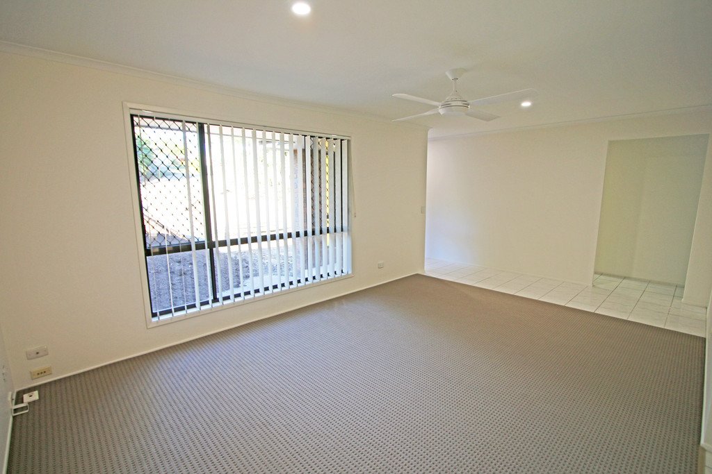 63 Alexander Drive HIGHLAND PARK 3