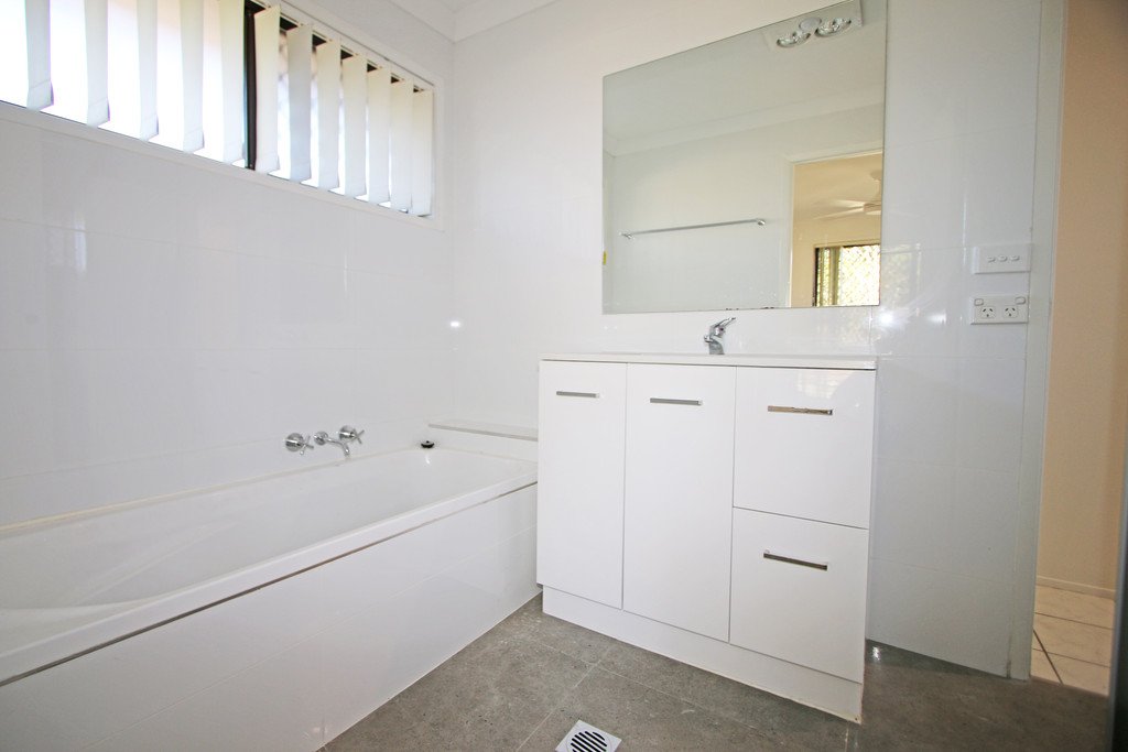 63 Alexander Drive HIGHLAND PARK 6