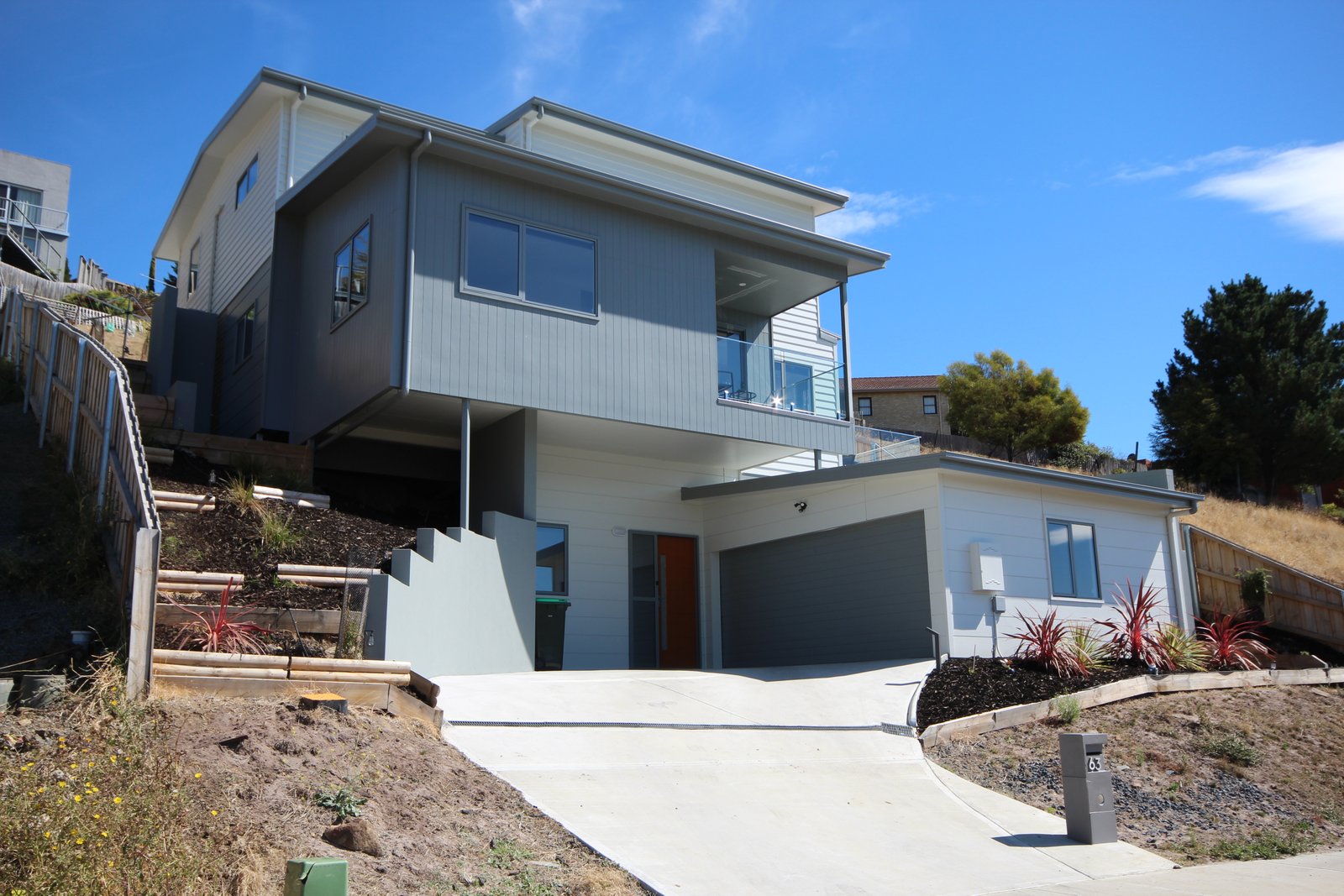 63 Athleen Avenue LENAH VALLEY 1
