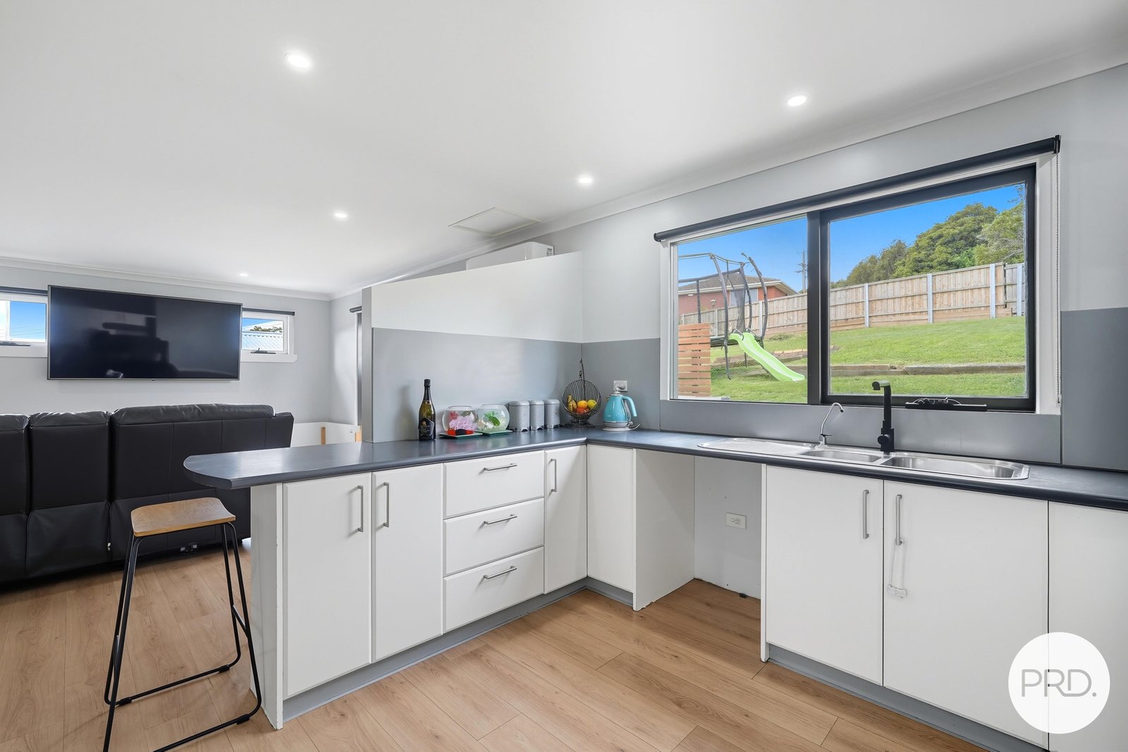 63 Barossa Road GLENORCHY 12