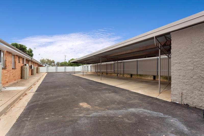 6/3 Bavaria Street TOLLAND 5