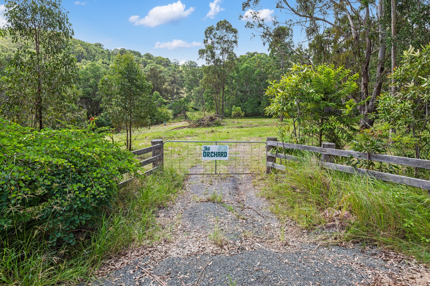 63 Black Rock Road, MARTINS CREEK NSW 2420