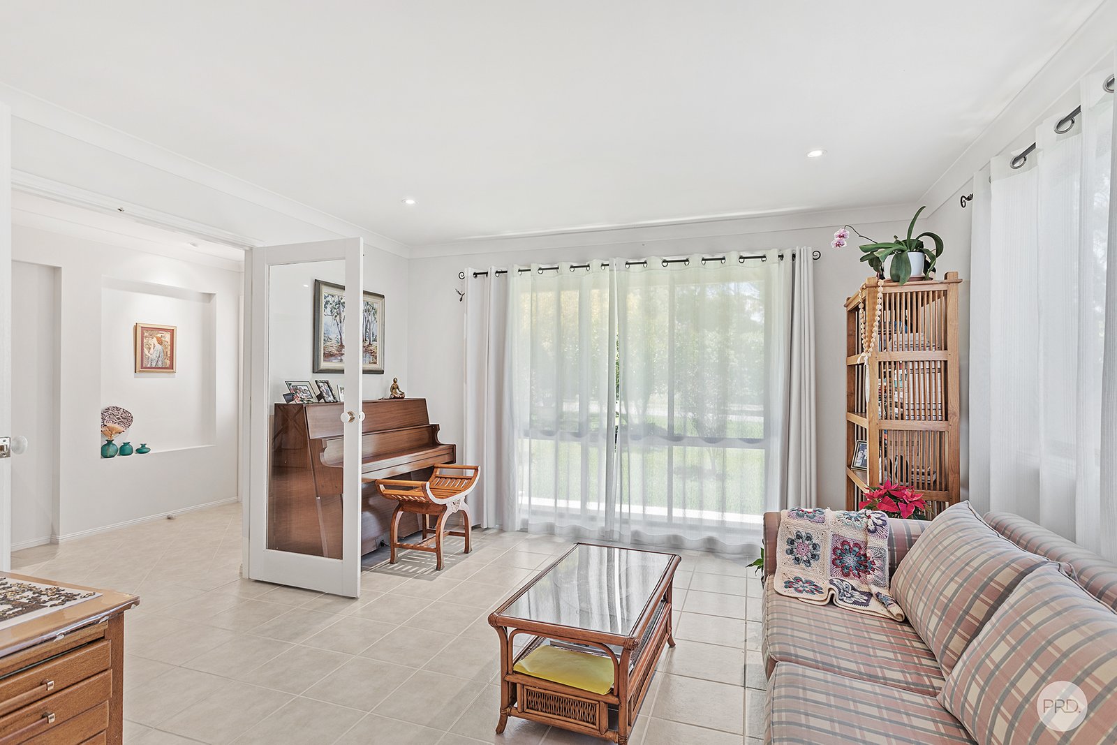 63 Bonito Street CORLETTE 11