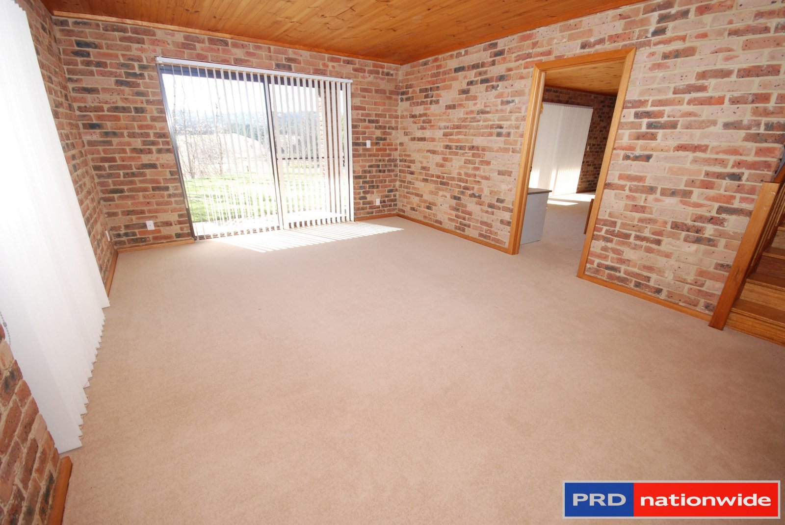 63 Brooks Rd  BUNGENDORE 9