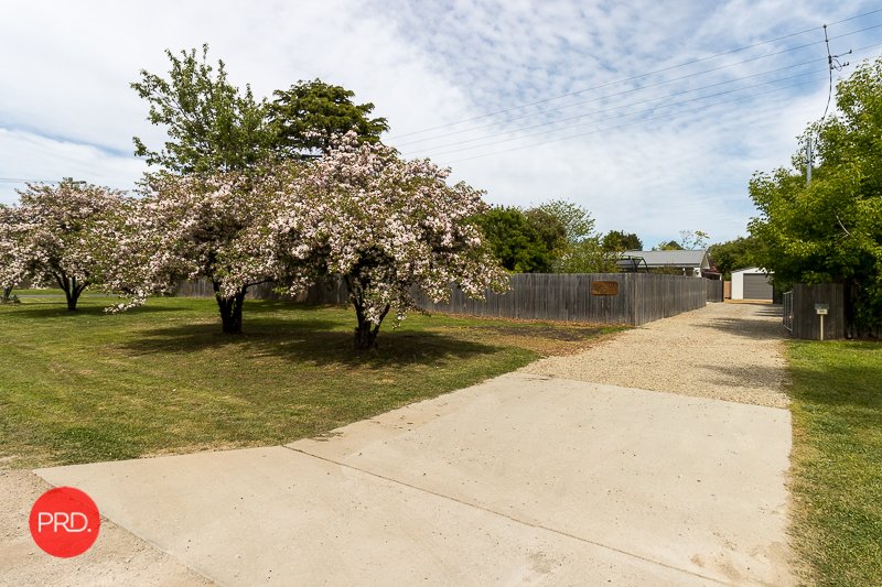 63 Butmaroo Street BUNGENDORE 3