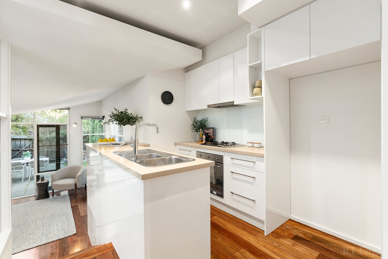 Real Estate and Property in 63 Chatsworth Road, Prahran, VIC