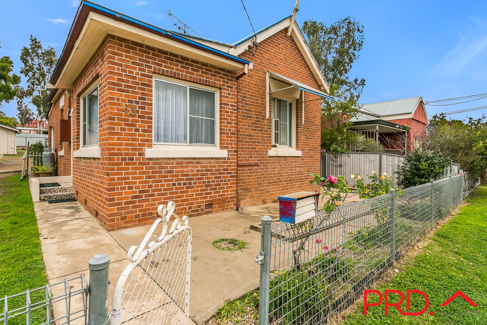 63 Church Street TAMWORTH 5