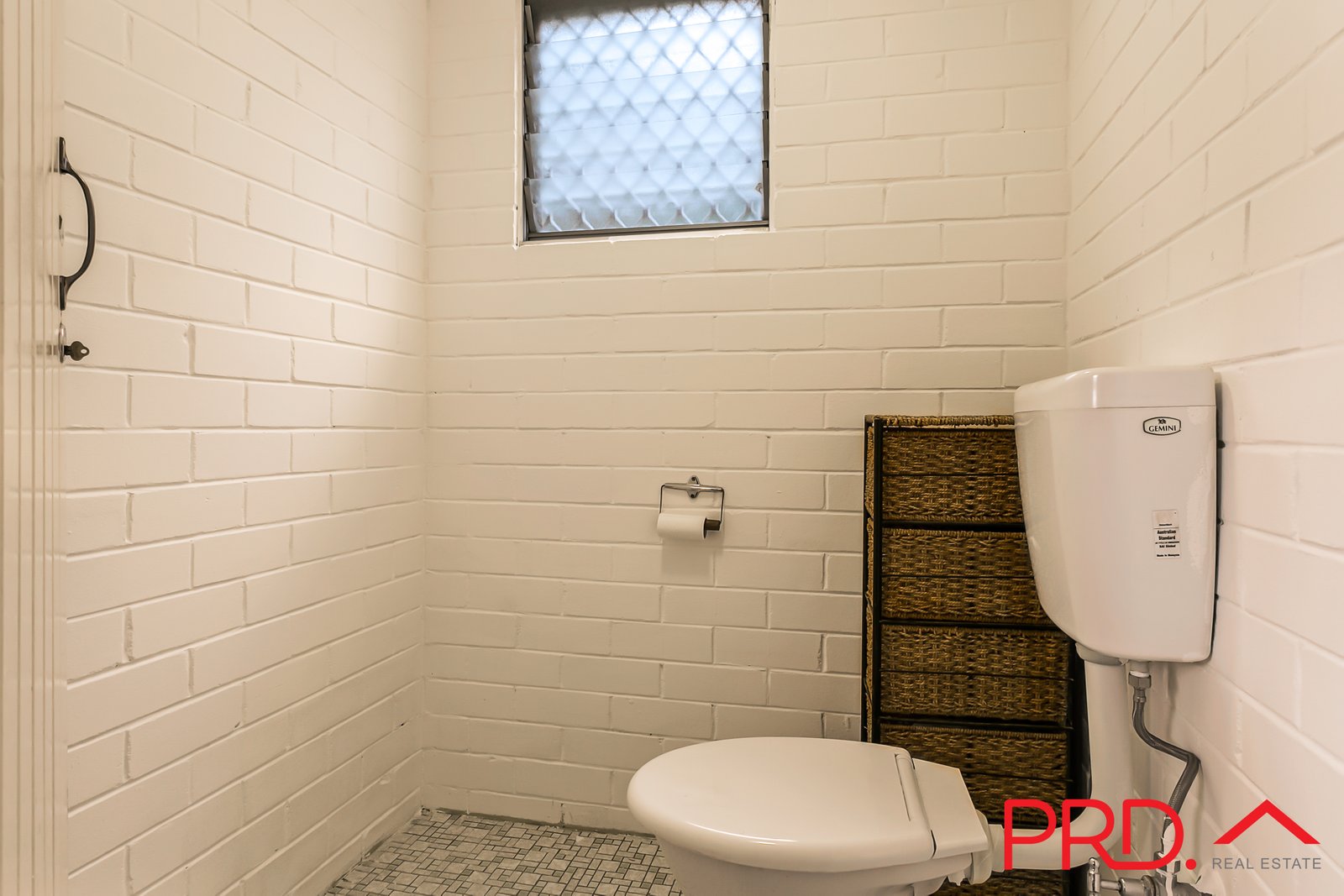 63 Church Street TAMWORTH 16