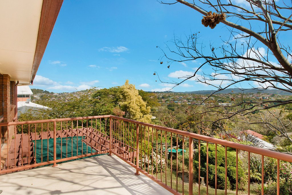 63 Cominan Ave  BANORA POINT 2