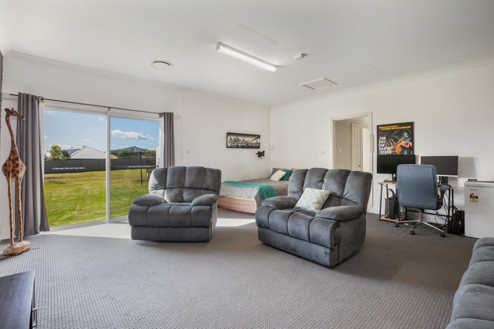 63 Dunmore Road LARGS 17