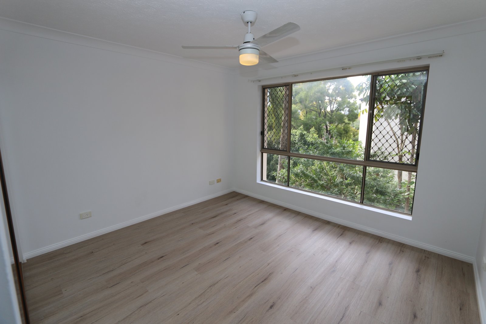 6/3 Garden Street SOUTHPORT 6