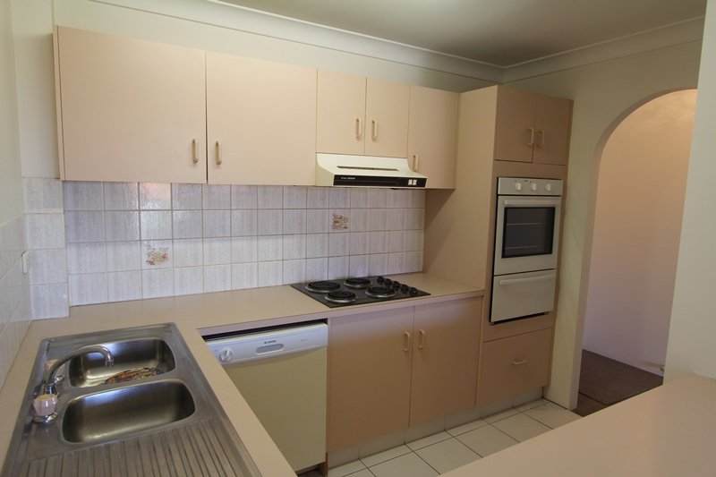 6/3 Garden Street SOUTHPORT 3