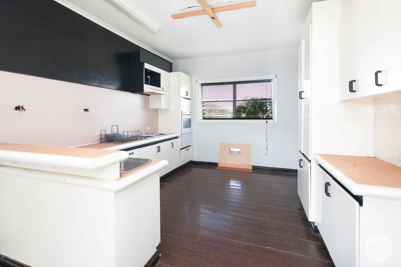 63 Grant Street SEBASTOPOL 2