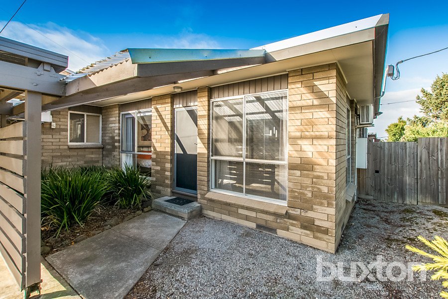 Gallery: 63 Graylea Avenue