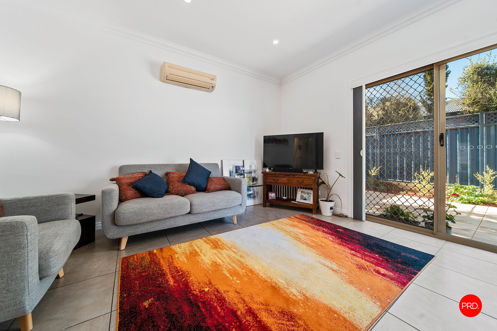 63 Havlin Street East  FLORA HILL 4