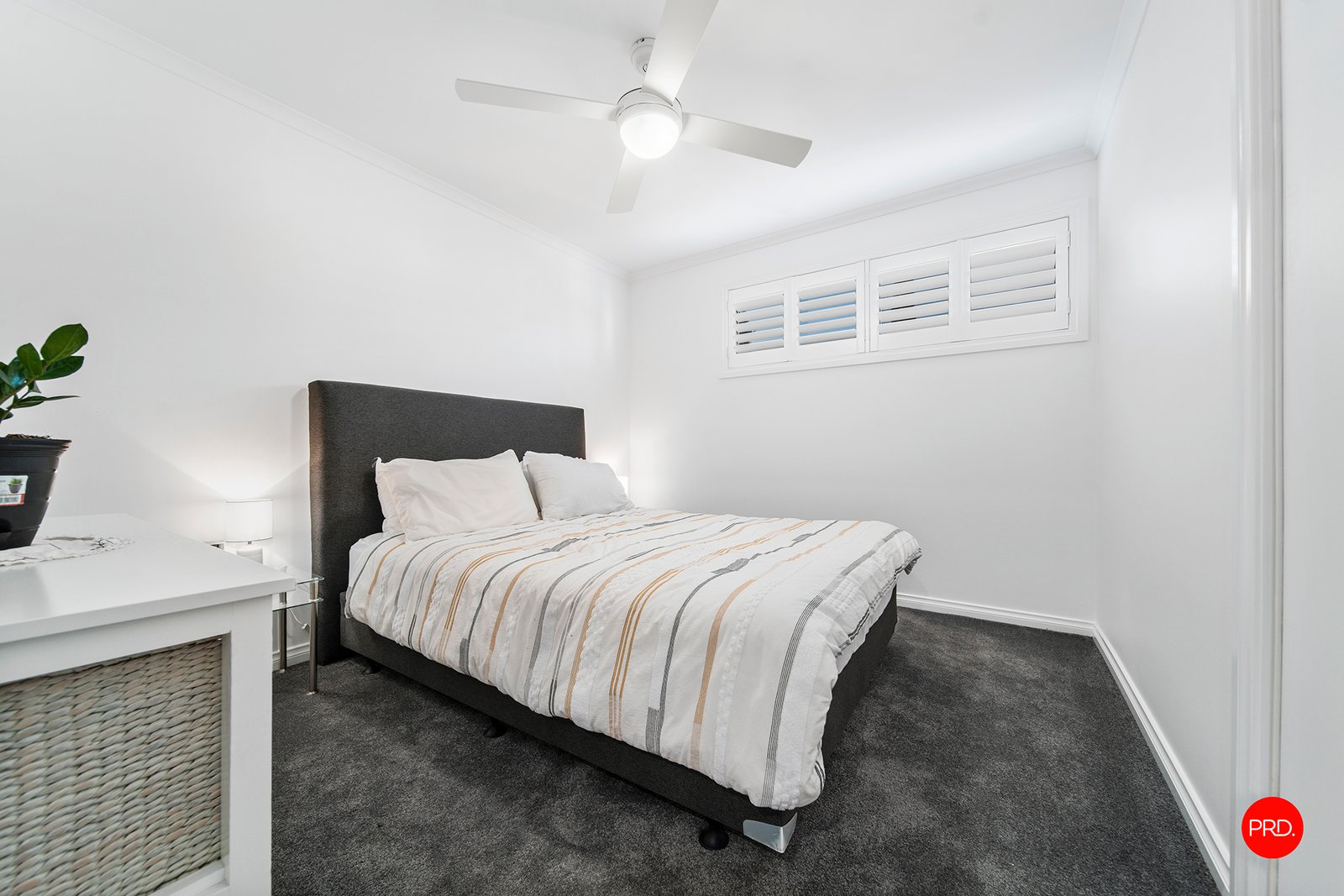 63 Havlin Street East  FLORA HILL 12
