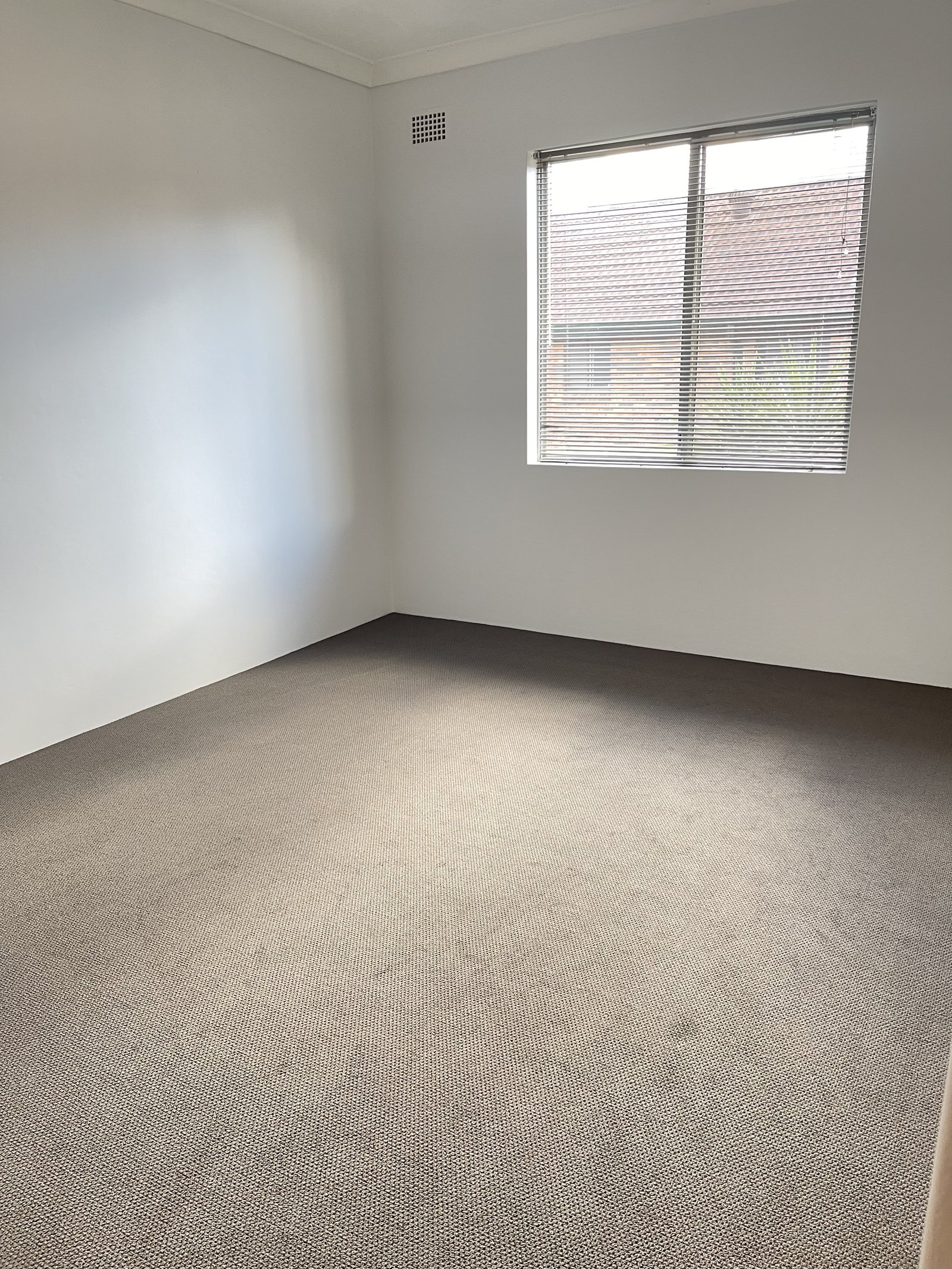 6/3 Kairawa Street SOUTH HURSTVILLE 2