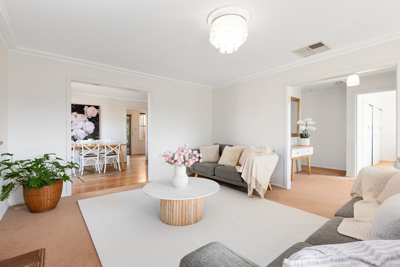 Gallery: 63 Kidman Avenue