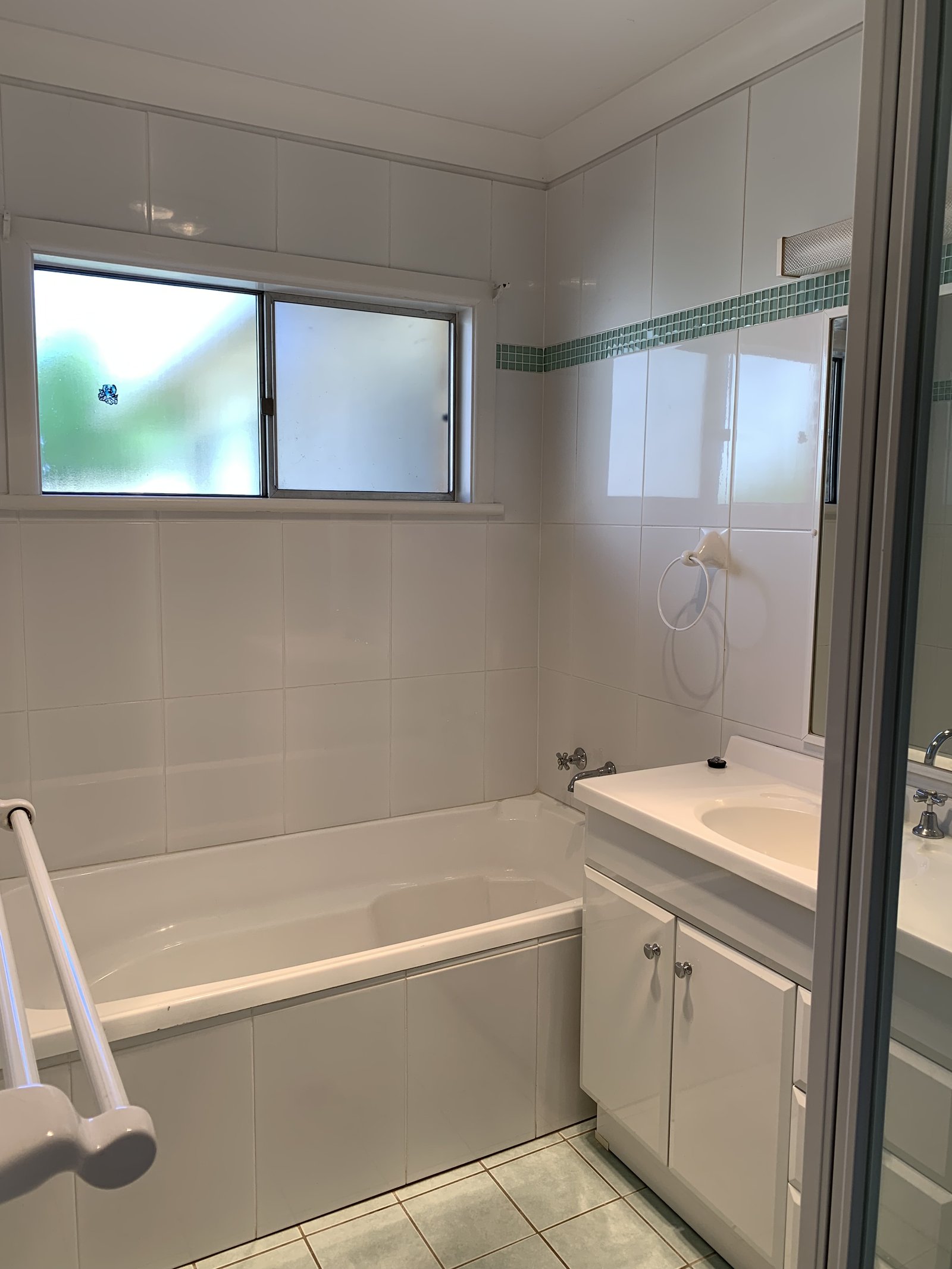 63 Lambie Street TUMUT 16