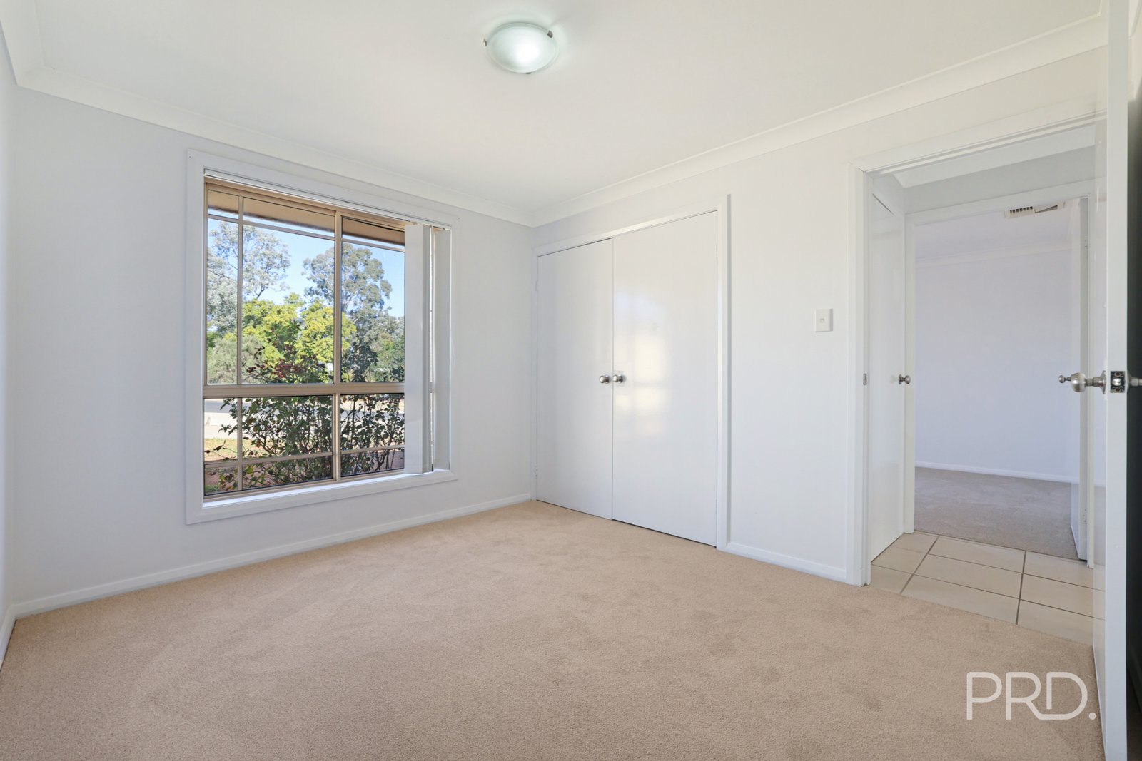 63 Manilla Road TAMWORTH 19