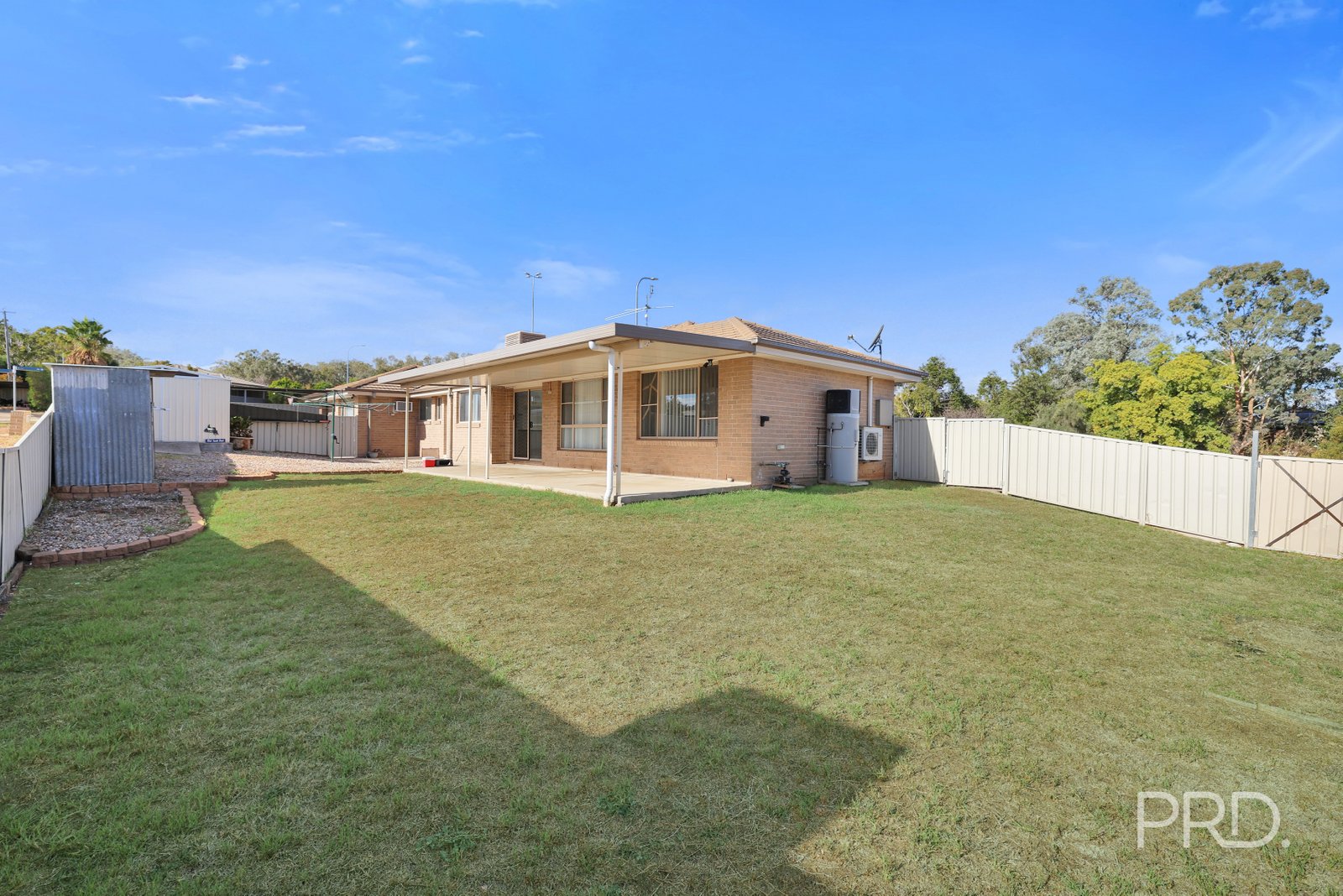 63 Manilla Road TAMWORTH 23