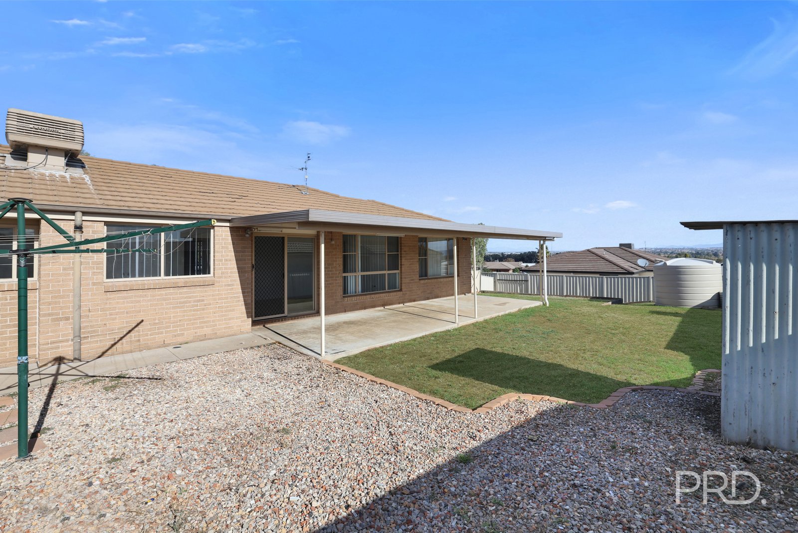 63 Manilla Road TAMWORTH 25