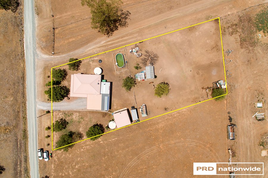 63 McKnights Road ATTUNGA 21