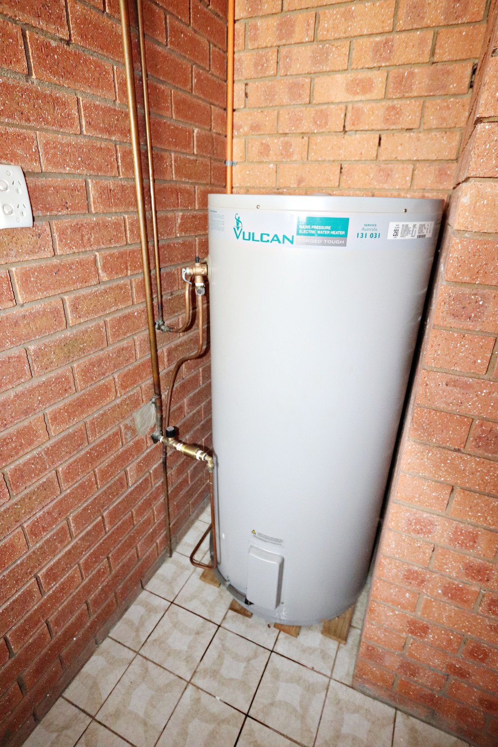 63 Murray Street TUMBARUMBA 9