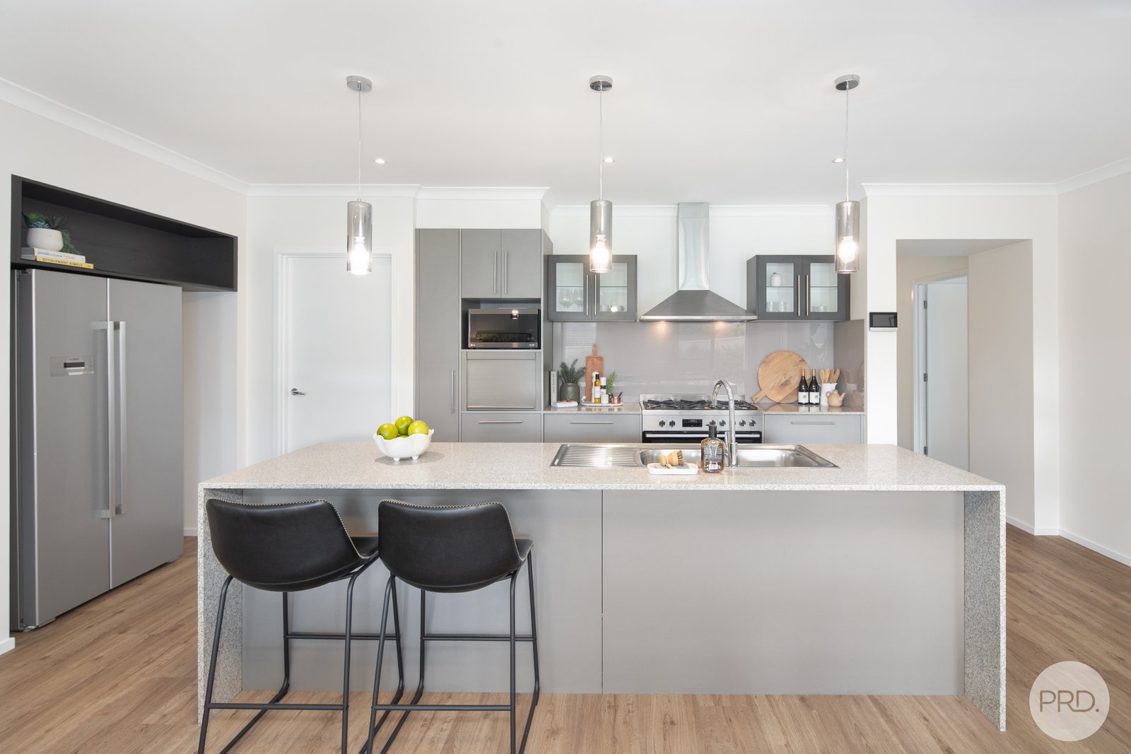 63 Normlyttle Parade MINERS REST 2