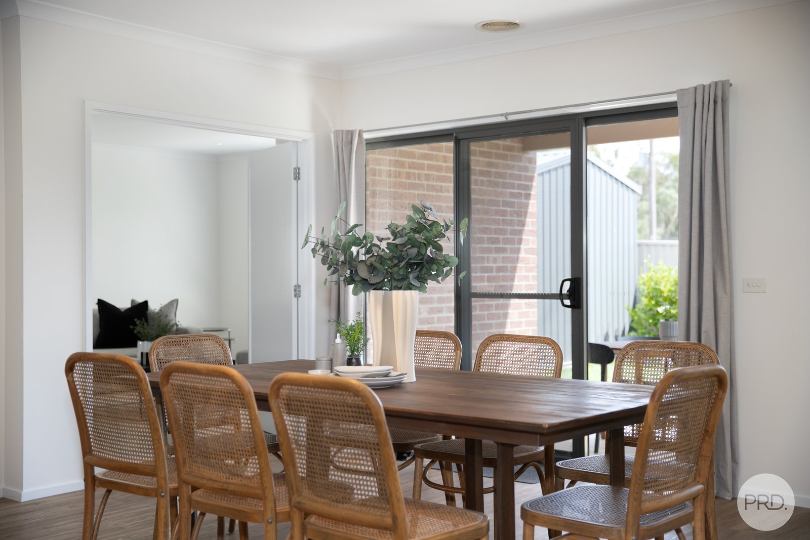 63 Normlyttle Parade MINERS REST 4