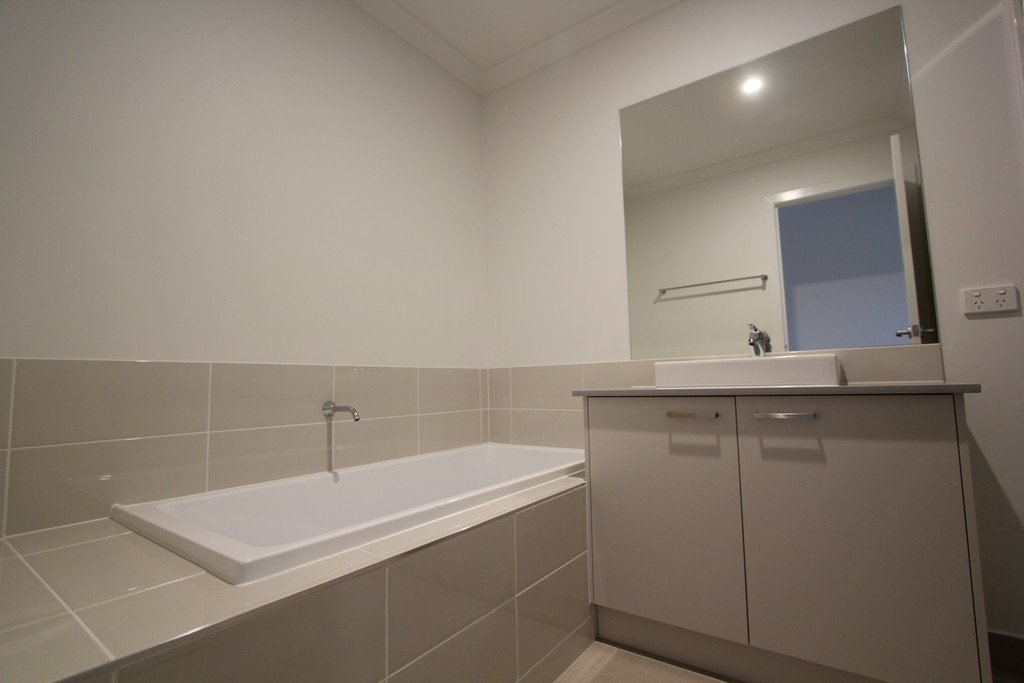 63 O'Shannassy Parade Lucas 4