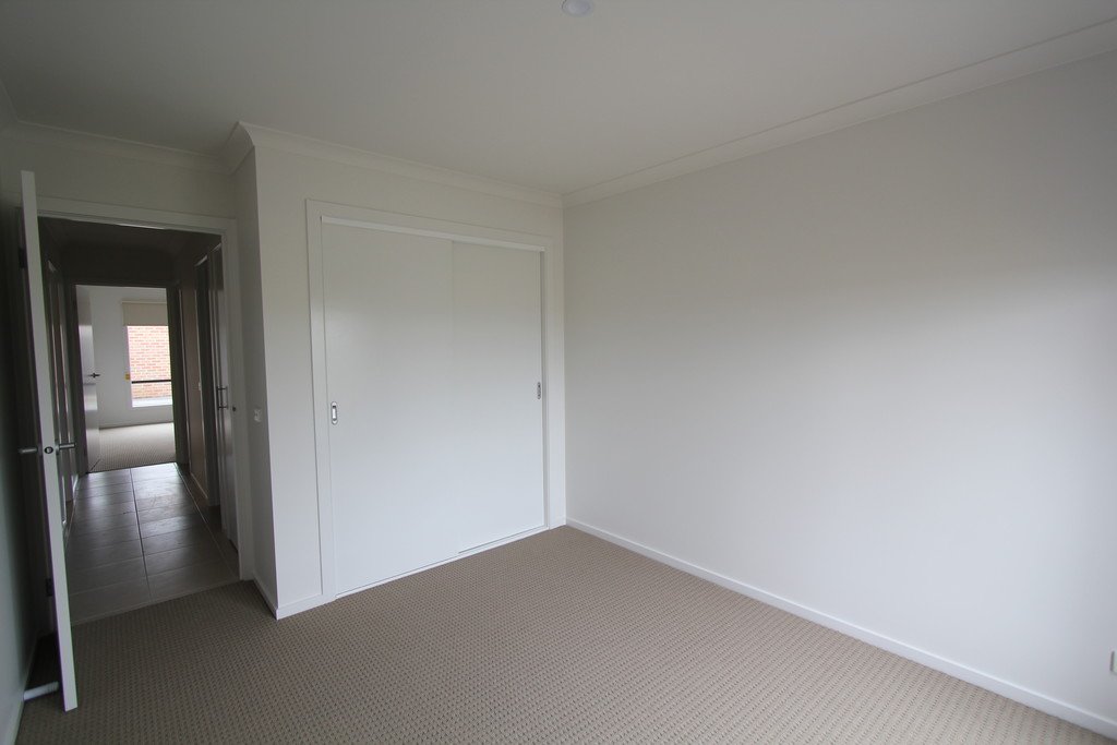 63 O'Shannassy Parade Lucas 10