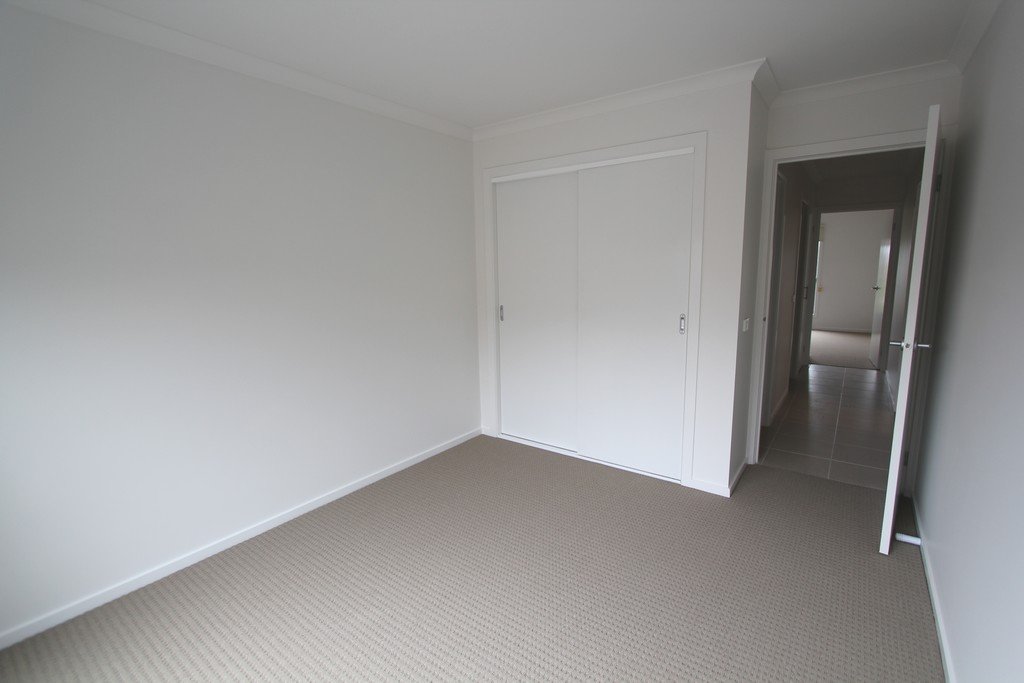 63 O'Shannassy Parade Lucas 12