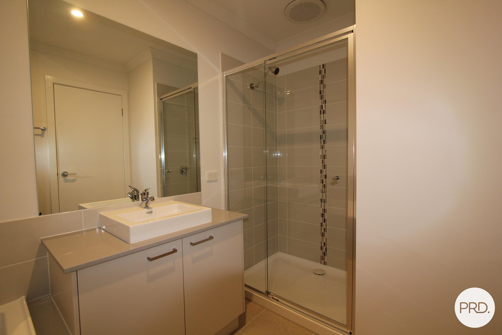 63 O'Shannassy Parade LUCAS 3