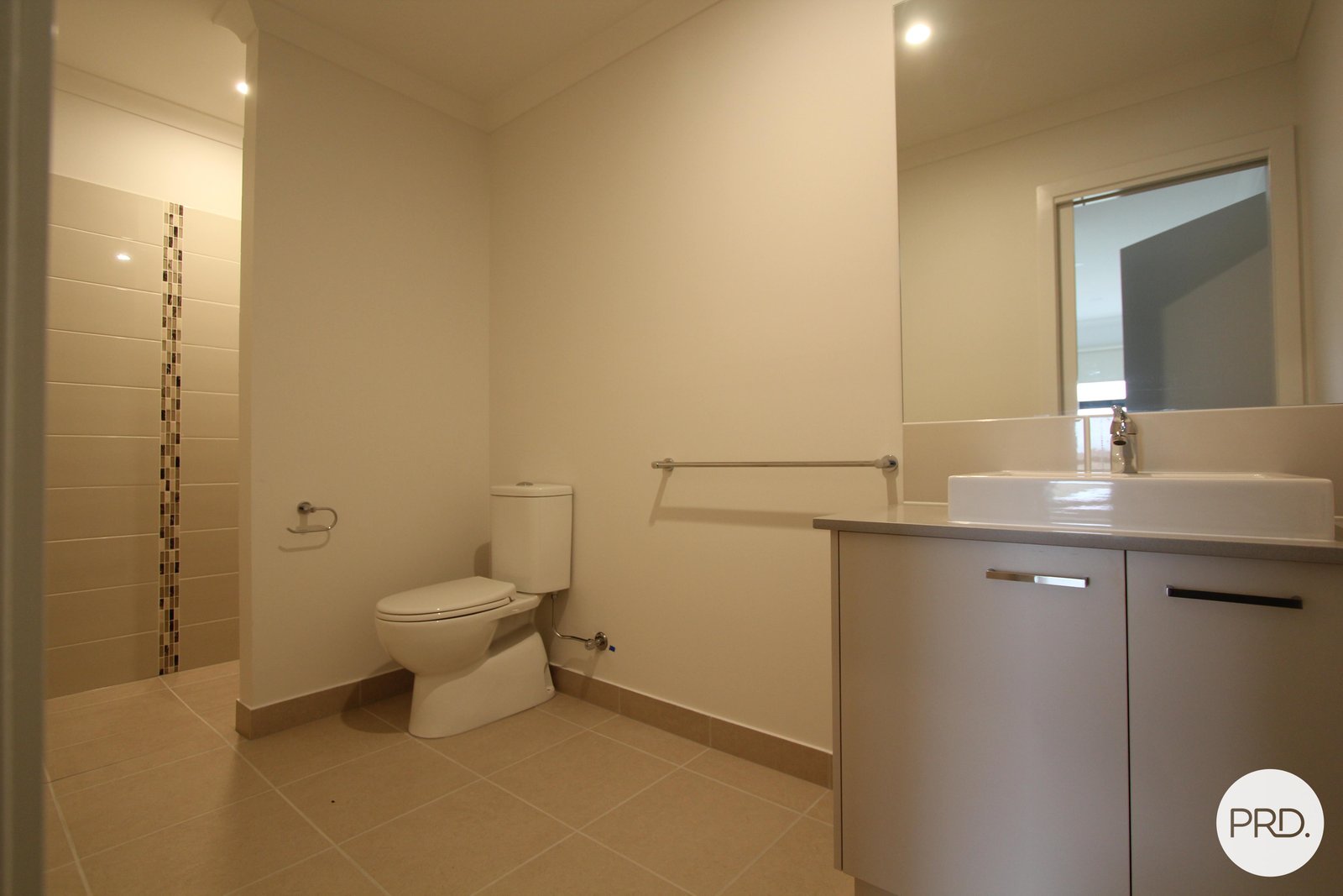 63 O'Shannassy Parade LUCAS 8