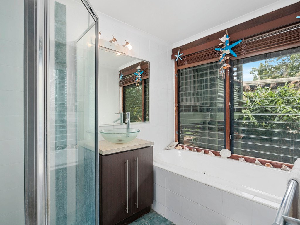 63 Piggabeen Road TWEED HEADS WEST 11