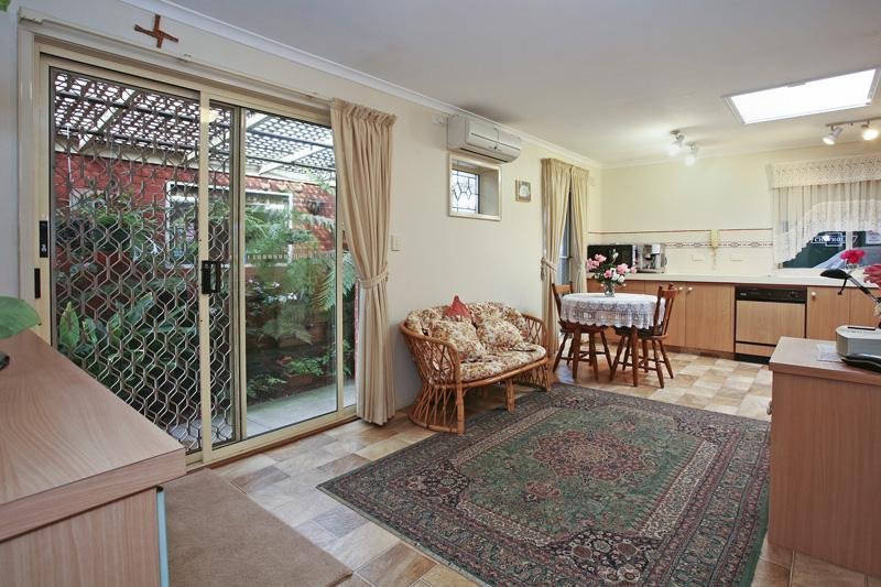 Gallery: 63 Pioneer Road