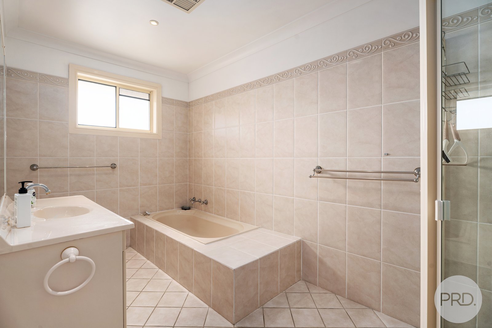 63 Scott Circuit SALAMANDER BAY 28