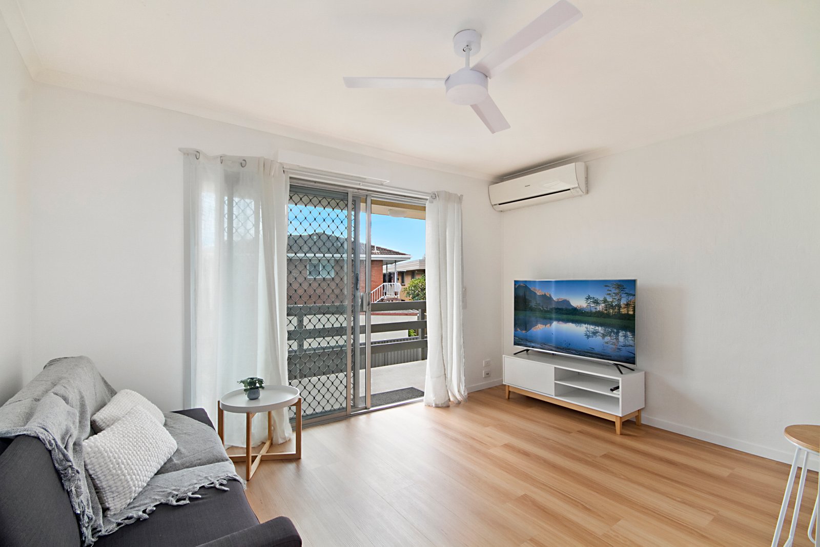 6/3 Station Street TUGUN 2