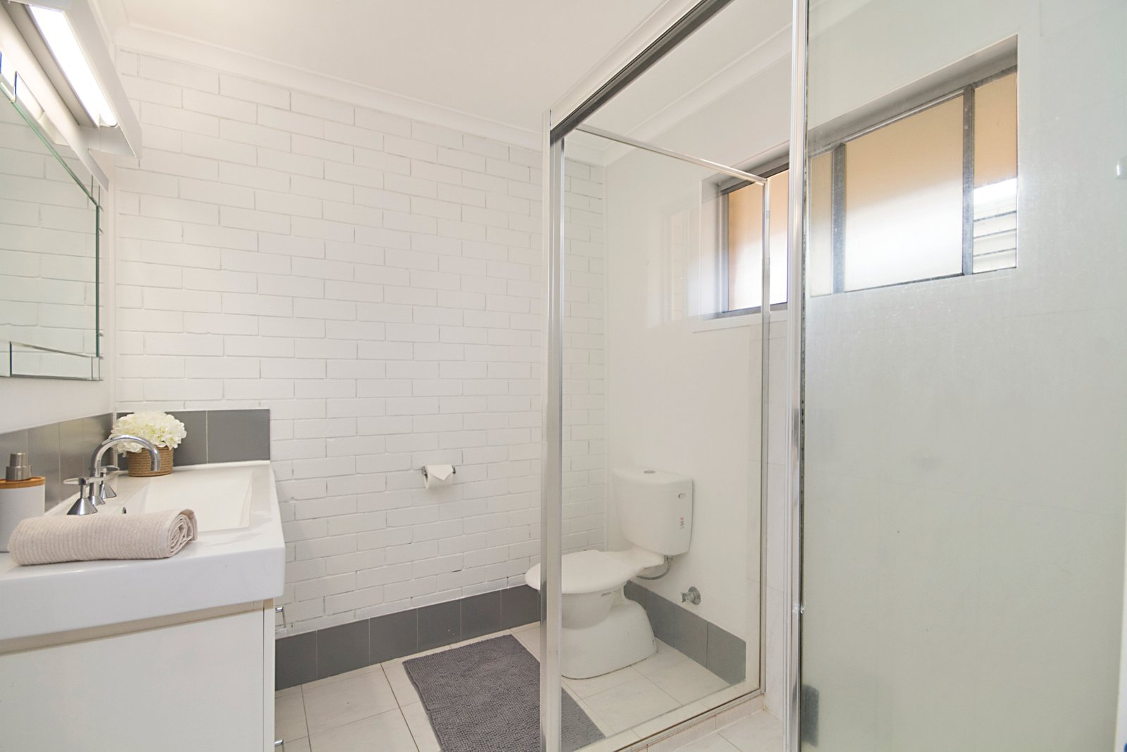 6/3 Station Street TUGUN 7