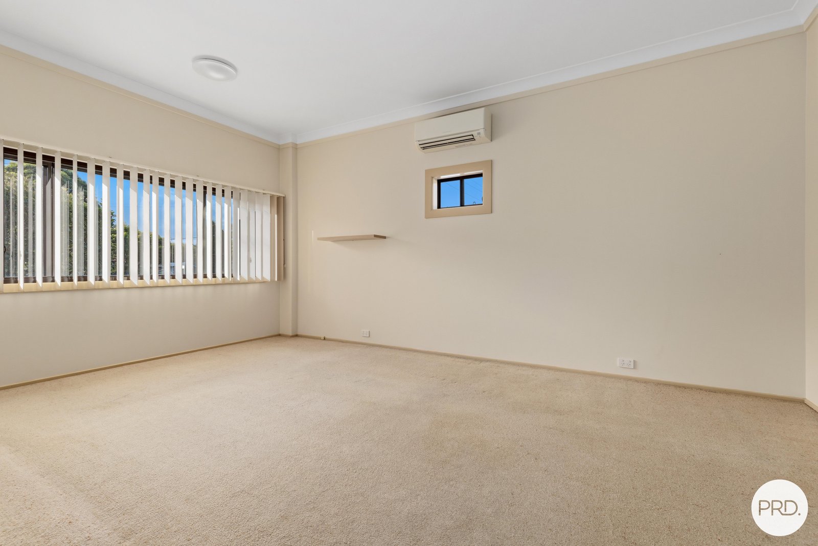 63 Stoney Creek Road BEVERLY HILLS 4