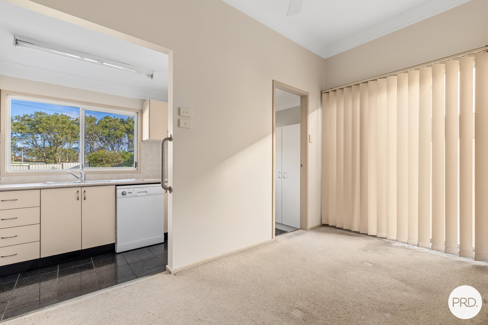 63 Stoney Creek Road BEVERLY HILLS 6
