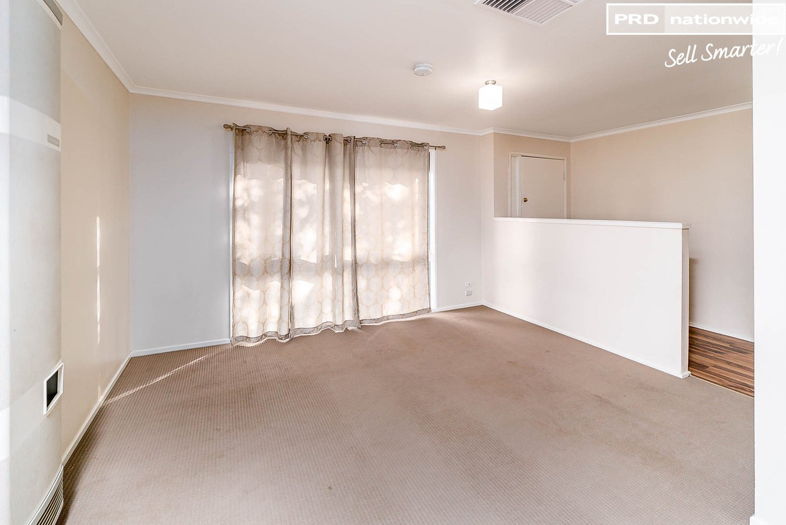 63 Undurra Drive GLENFIELD PARK 8