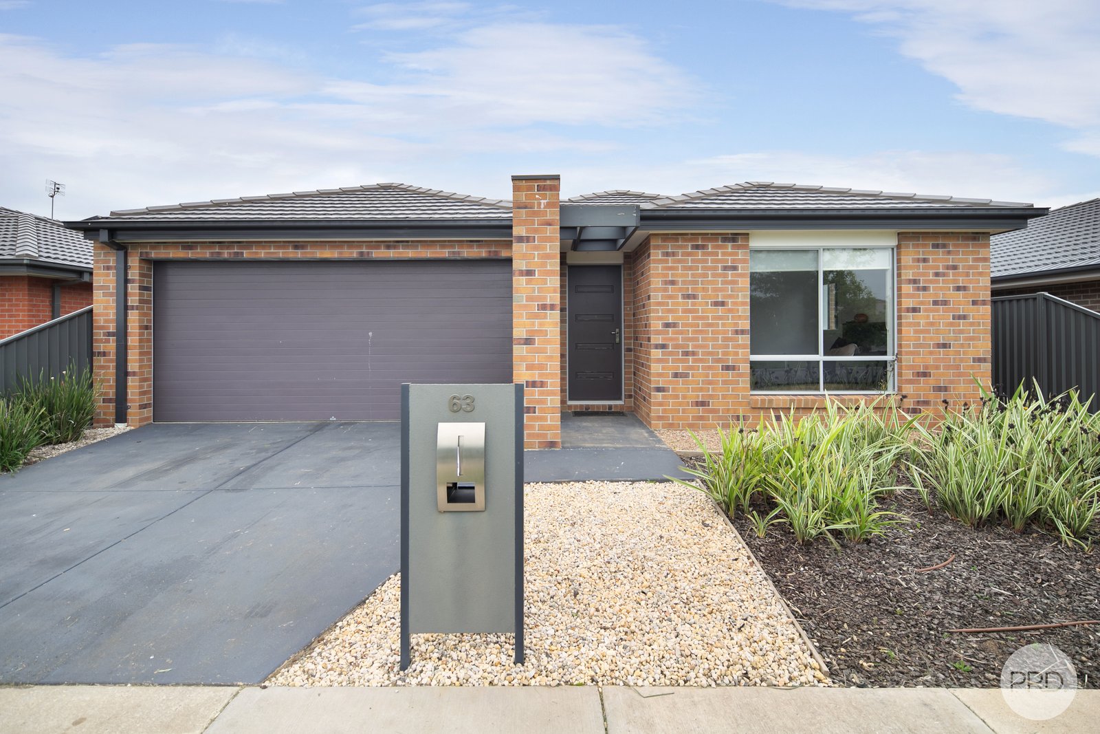 63 Warburton Drive LUCAS 1