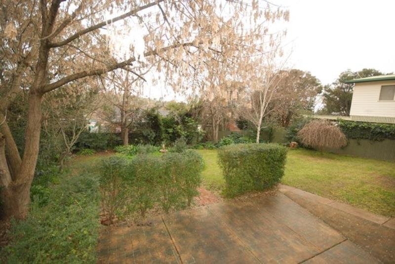 63 Warrawong Street KOORINGAL 4