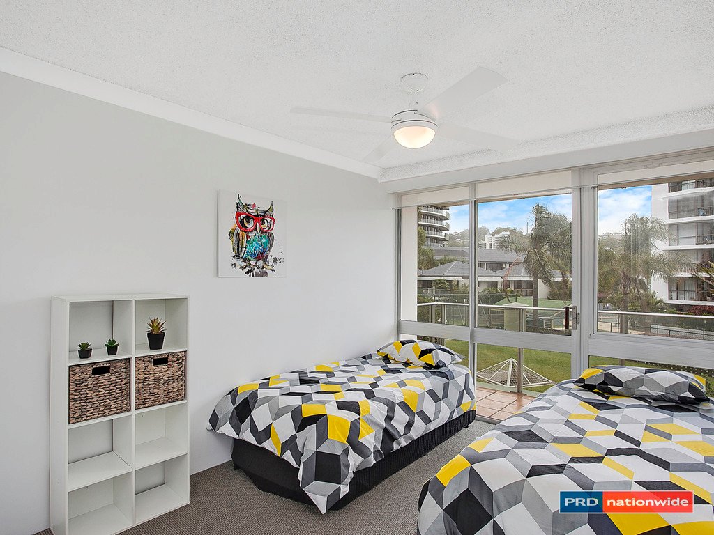 6/30-40 The Esplanade BURLEIGH HEADS 5